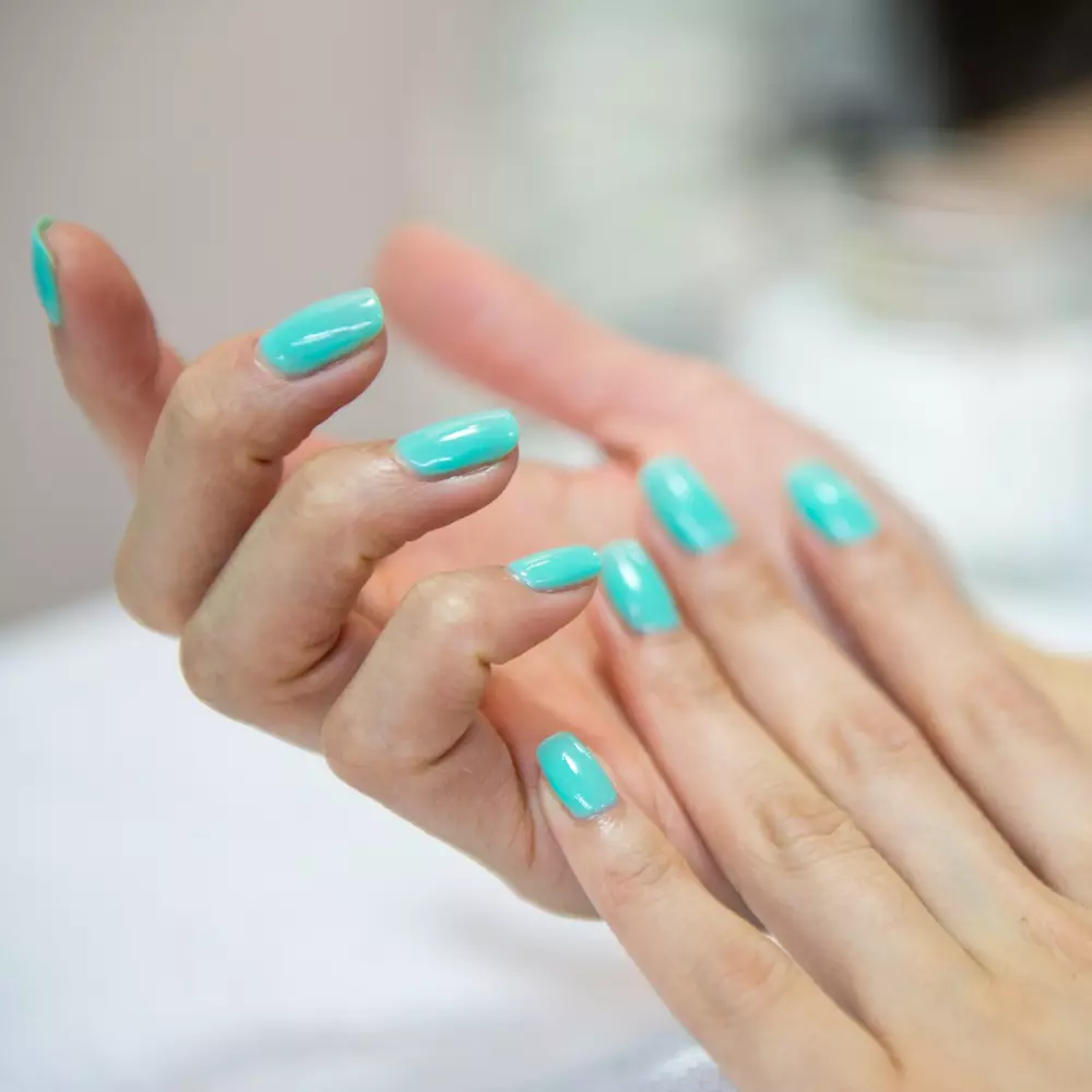 Mooie zomer manicure (75 foto's): Kies een stijlvol en chique ontwerp op de nagels voor de zomer 17197_36