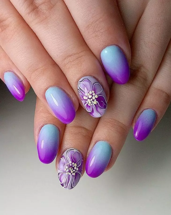 Lavendel manikure (48 foto's): Nagelûntwerp mei lak yn Lavendel Kleuren, Kleurenfunksjes 17207_20