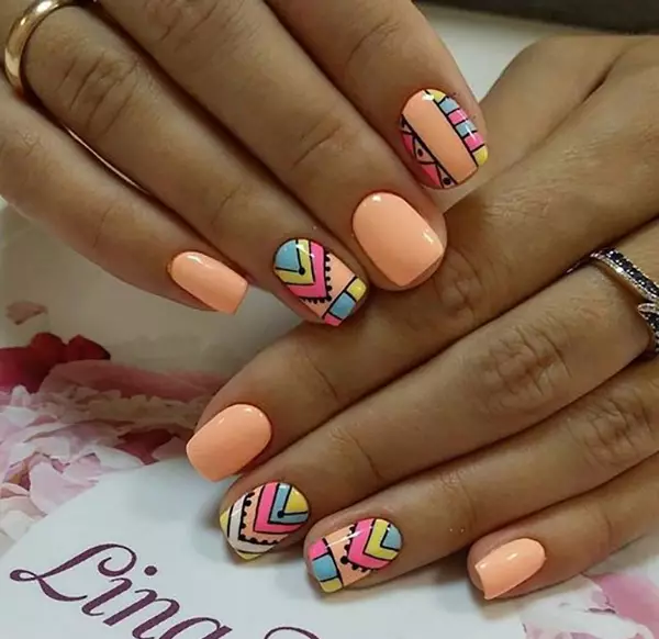 Amashaza Manicure (Amafoto 86): Igishushanyo mbonera cyamabara yumusumari, ifu yitonda manicure matte 17211_83