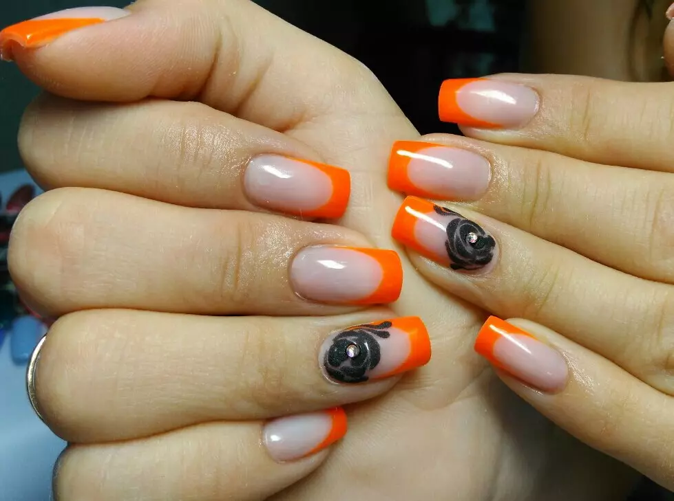 Black and Orange Manicure (28 fotoj): Najlo-Dezajno-Ideoj 17232_17