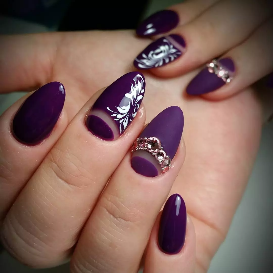 Plum Manicure（41枚の写真）：梅の色付きのネイルデザイン 17238_30