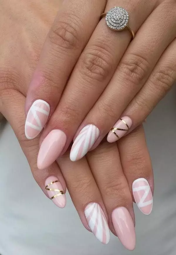 Manicure White-pink (foto 61): ntu na-eme ihe na gradient na rhinestones, echiche nke ịmepụta Ombre na Franch 17243_16