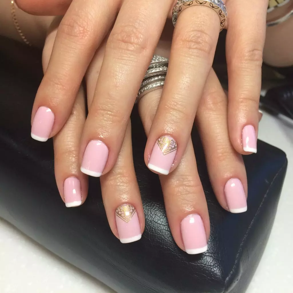 Manicure rosa-rosa (61 foto): Design per unghie con gradiente e strass, idee di creazione di ombre e franch 17243_58