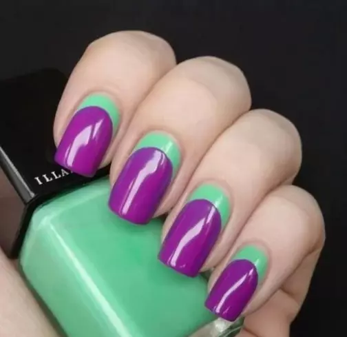 紫色修指甲（109張照片）：釘子裝飾清漆黑暗和白色紫色，美麗的修指甲ombre 17245_55