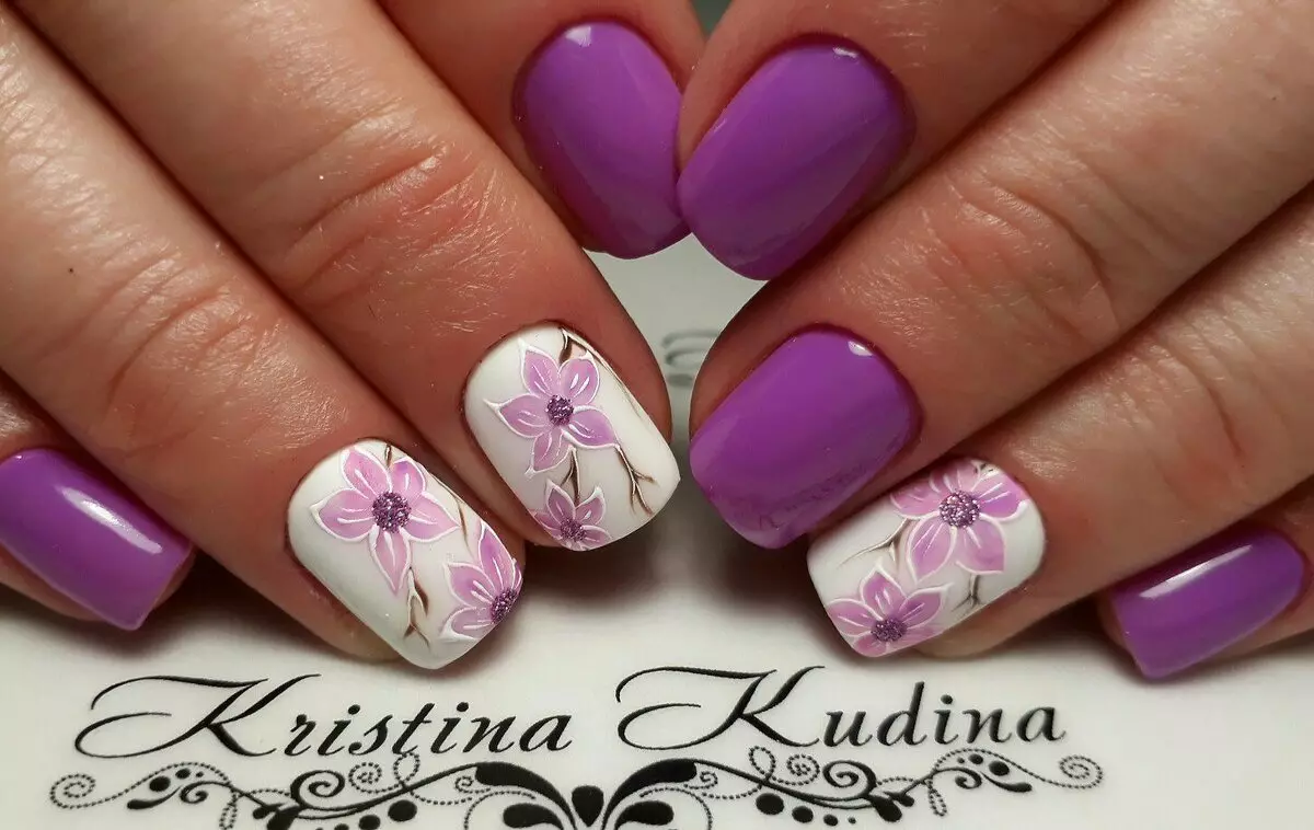 紫色修指甲（109張照片）：釘子裝飾清漆黑暗和白色紫色，美麗的修指甲ombre 17245_87