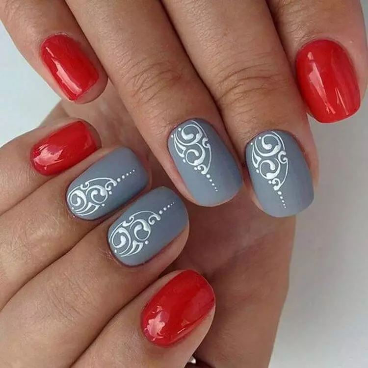 Manicure en colores grises (38 fotos): ideas para el diseño de uñas en color plateado 17248_21