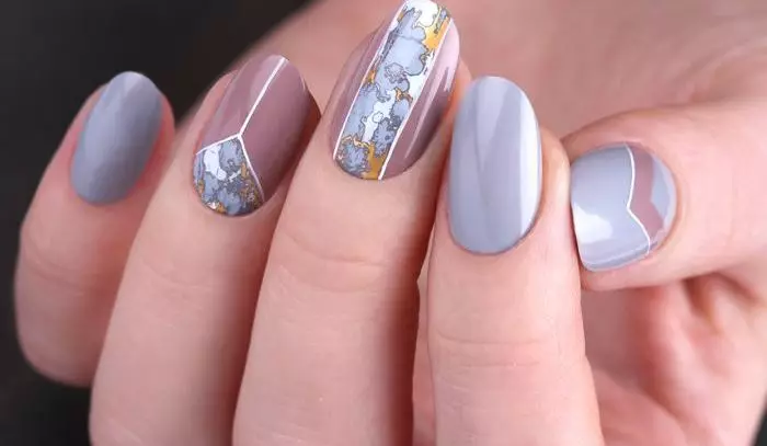 Manicure en colores grises (38 fotos): ideas para el diseño de uñas en color plateado 17248_5