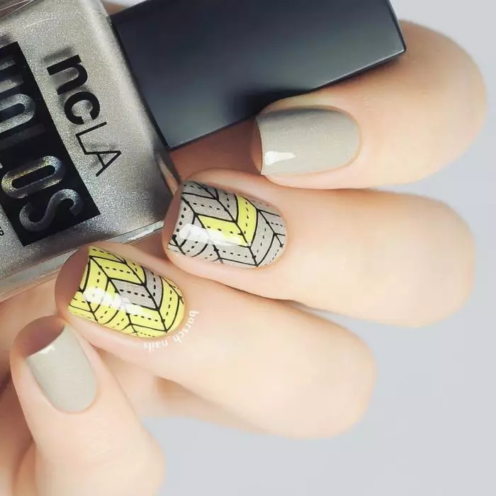 Manicure en colores grises (38 fotos): ideas para el diseño de uñas en color plateado 17248_8