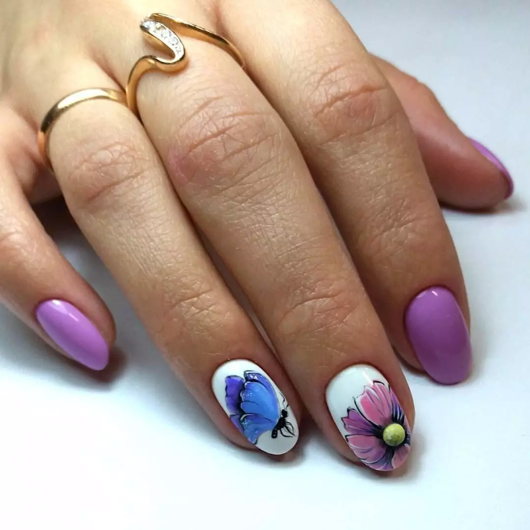 Design av Lilac Nails (63 bilder): Idéer för en lila färg manikyr med gnistrar, rhinestones och mönster 17252_63