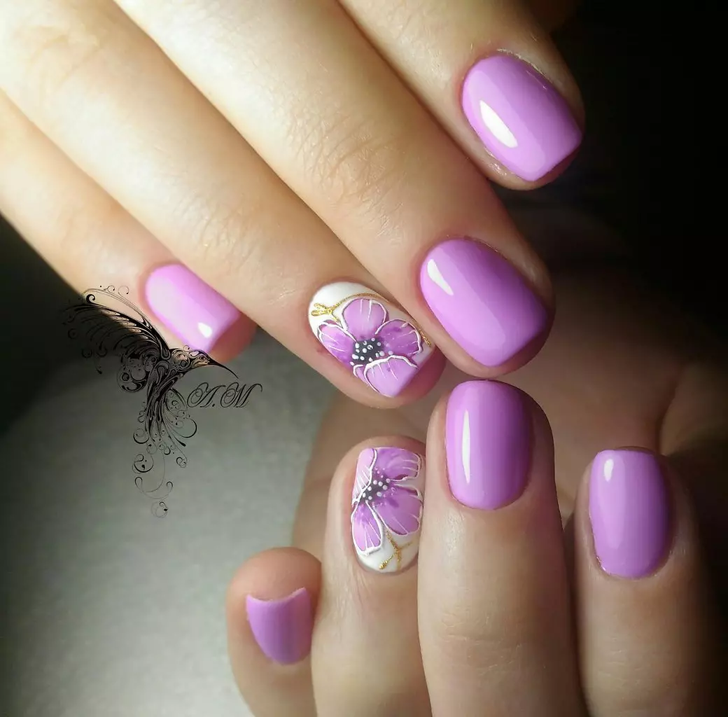 Design av Lilac Nails (63 bilder): Idéer för en lila färg manikyr med gnistrar, rhinestones och mönster 17252_9