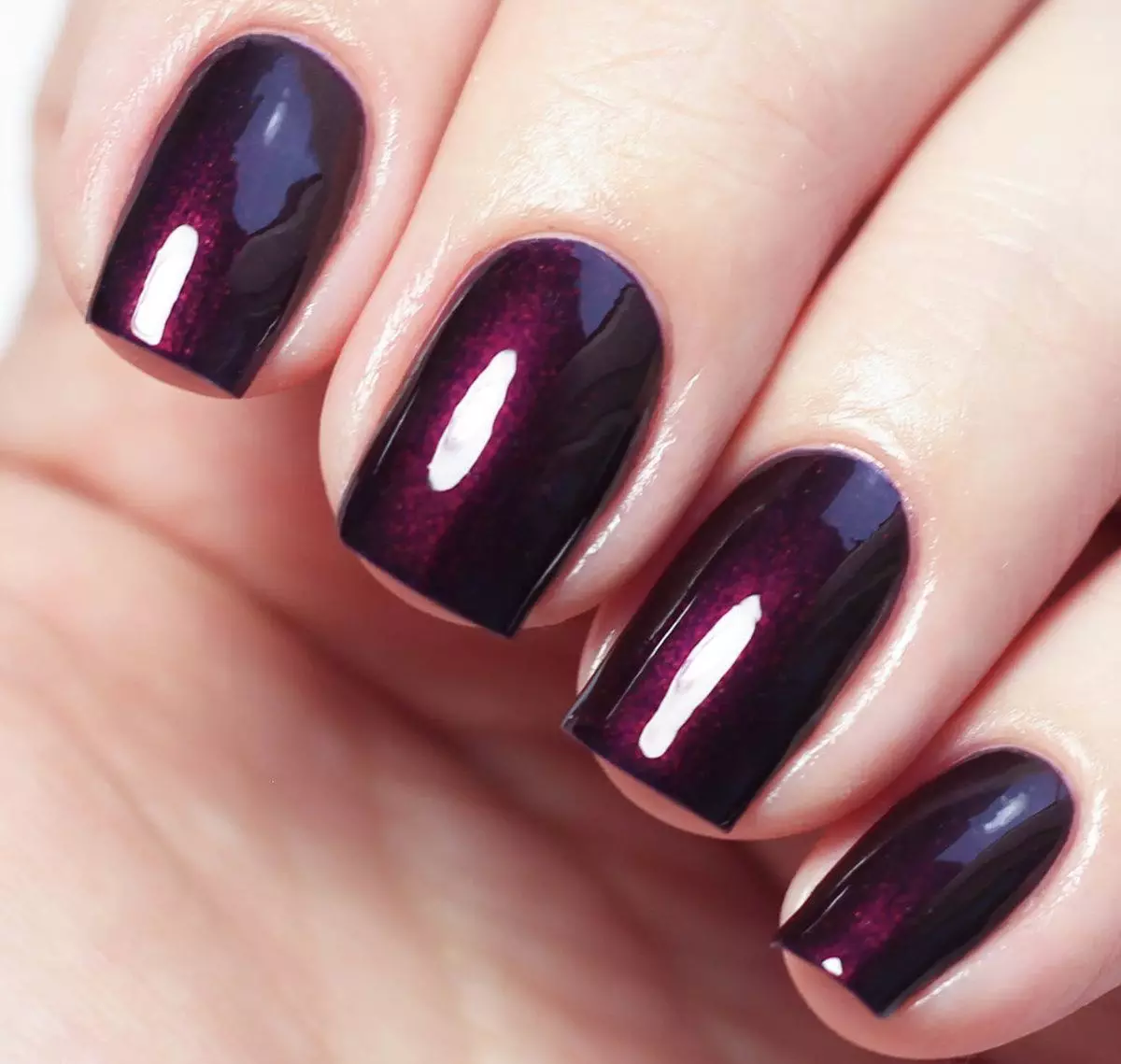 Senic-Lilac Manicure (linepe tse 45): Nail e qaqisa ka mabone a bobebe le violet shades 17254_19