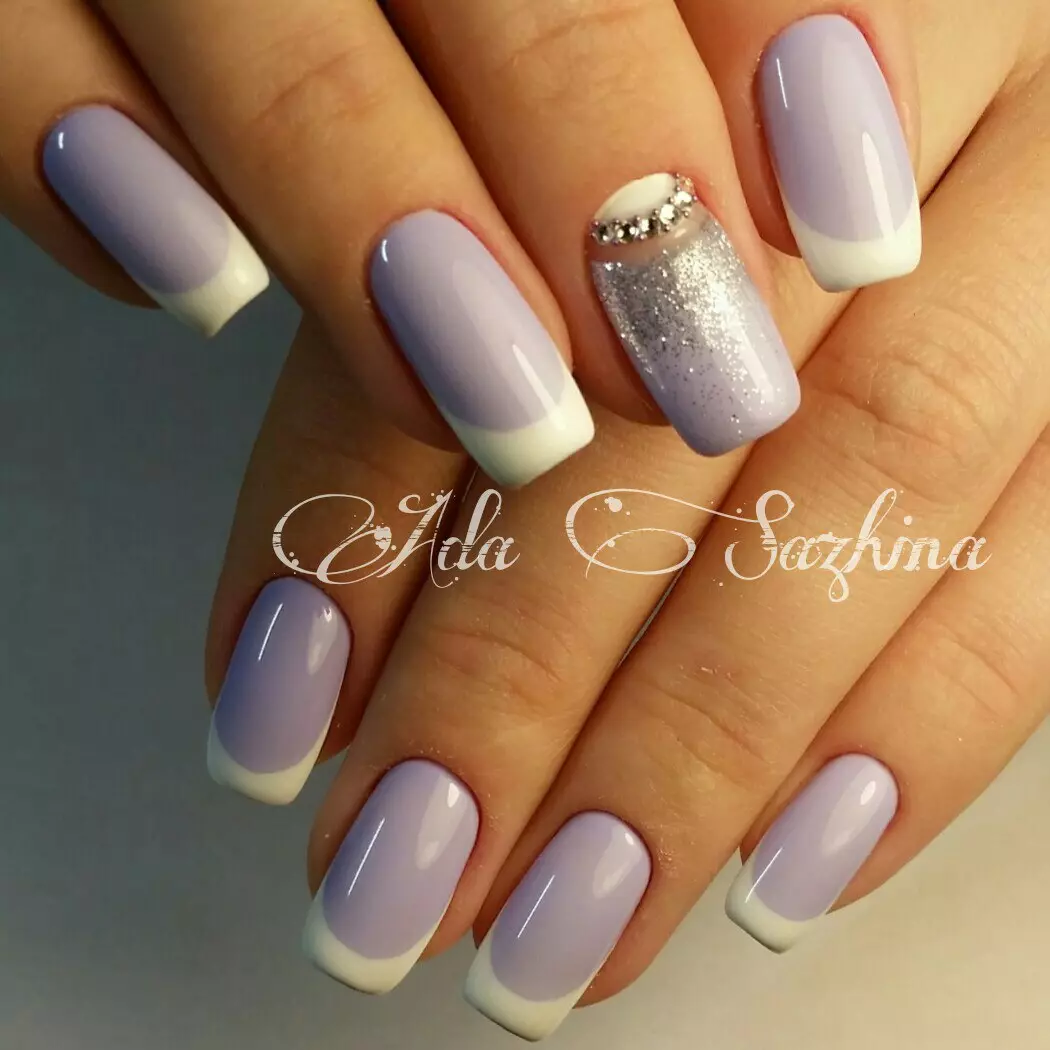 Skey-Lilac Manicure (45 foto's): Nagelontwerp in lichte lila en violette tinten 17254_23