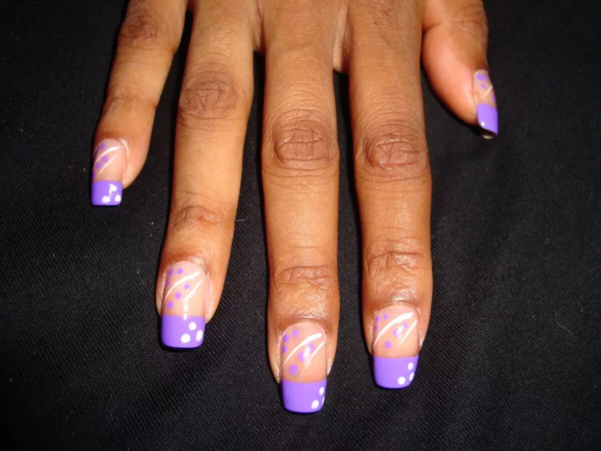 Маникир во пурпурни бои (32 фотографии): идеи за дизајн на ноктите 17257_30