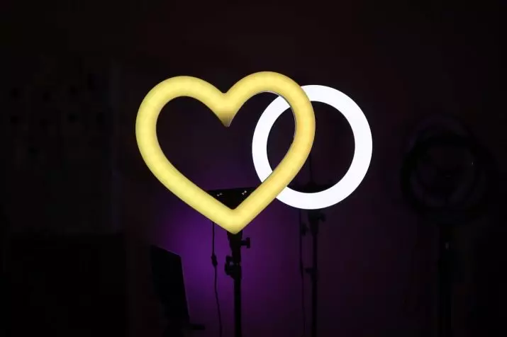 lampe bague Hearted: un modèle en forme de coeur avec un trépied pour selfie, leurs nuances de leur choix 17404_7