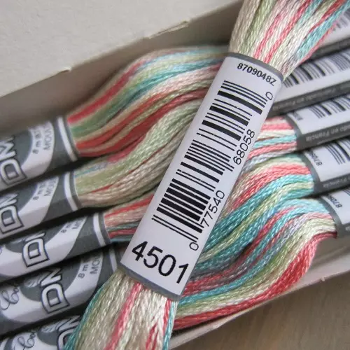 Mulina DMC: Palette Colors Threads สำหรับการเย็บปักถักร้อย มีกี่เมตรในสิ่งหนึ่ง? คุณสมบัติและพันธุ์ 17428_12