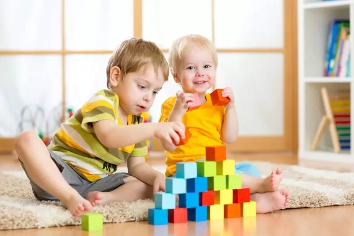 Hogyan fejlődni gondolkodni? Fejlesztés a 3-5 éves gyermekek és a matematikai és más típusú gondolkodás más korában játékok és gyakorlatok segítségével 17583_9