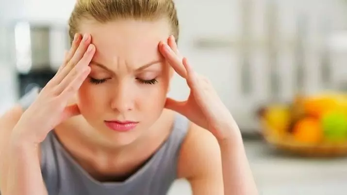 ક્રોનિક તાણ: સતત તણાવના લક્ષણો. તે શું છે અને પરિણામ શું છે? સ્ત્રીઓમાં કાયમી તાણના ચિહ્નો. તેની સાથે કેવી રીતે વ્યવહાર કરવો? 17637_4