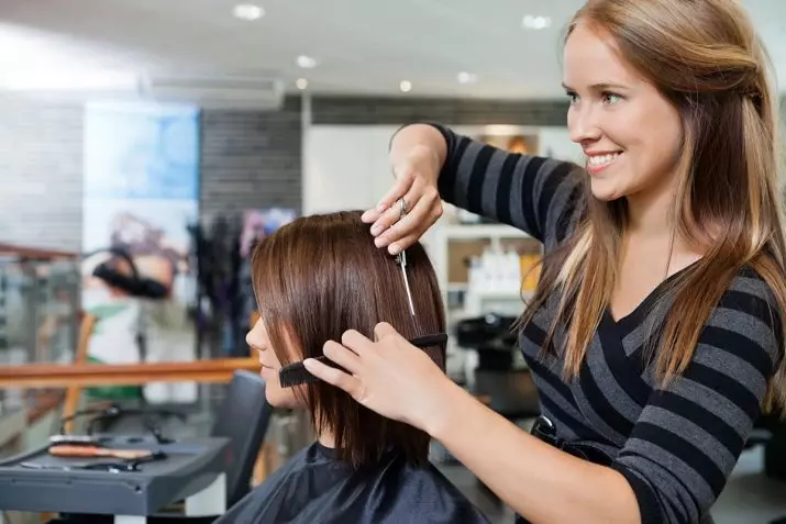 Hairdresser-stylist (11 myndir): Þjálfun. Hvað er þetta starf? Male og kvenkyns hárgreiðslu-stylist-gera listamaður 17734_2