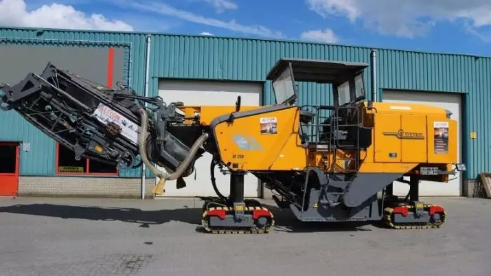 Poklicni stroj: kraj dela in plače. Machinist-Craneder tehnoloških črpalk, mobilne elektrarne in druge posebnosti 17971_5