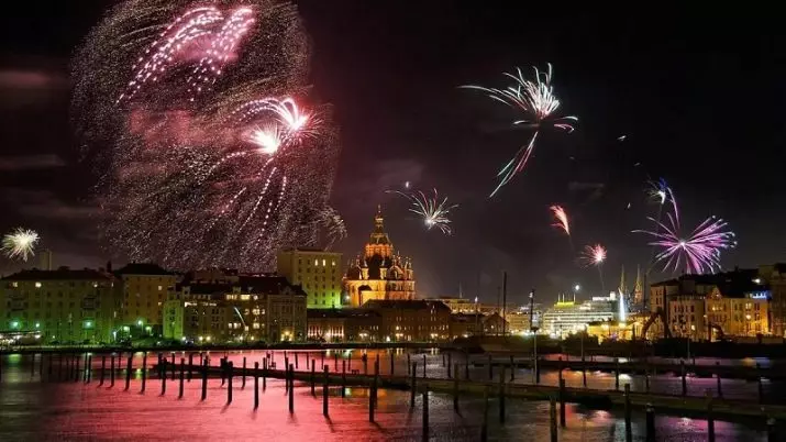 Finlandiyada yeni il: Finnish New Year zaman qeyd olunur? Yeni il ənənələri və gömrük hansılardır? 18100_4