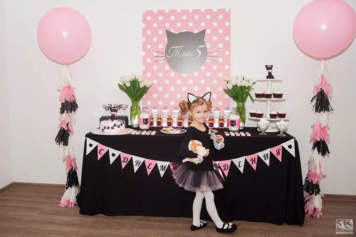 Kaip papuošti lentelę vaiko gimtadieniui? 60 vaikų saldaus stalo namų dekoravimas mergaitei ir berniukui, gražus dizainas su savo rankomis 18107_32