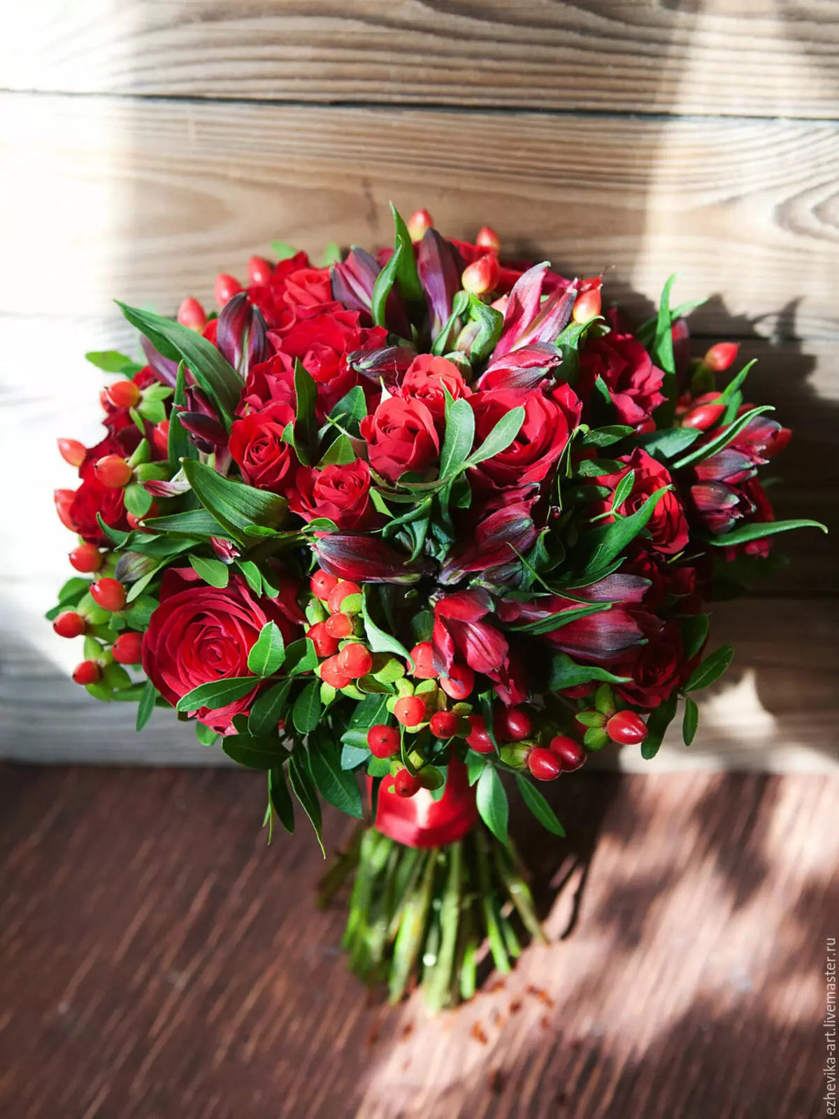 Virágok március 8-án: Mit adnak a lányok és a nők? Mi jobb, ha feleségem adni? Mit adnak el általában? Miért lehetséges a tulipánok megadása? 18190_12