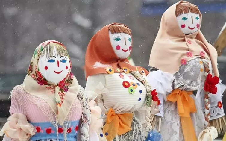 Maslenkaya Setmana: tradicions de dia: el nom i els significats de cada dia al carnaval, signes i costums 18212_13