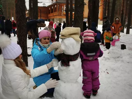 Maslenkaya week - traditions by day: the name and meanings of each day on the carnival, signs and customs 18212_22