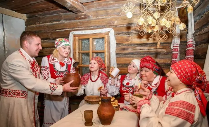 Maslenkaya settimana - tradizioni di giorno: il nome e significati di ogni giorno sul Carnevale, segni e costumi 18212_25