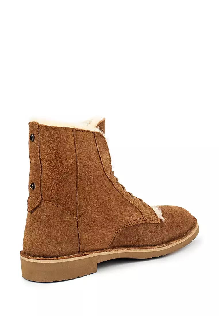 Boots (135 wêne): Trendên Fashion 2021, ji Rock Rock, Eva, Camel, Grinders, How to Wear Derby With Jeans, Mîlîtar & Burgundy Style 1842_107
