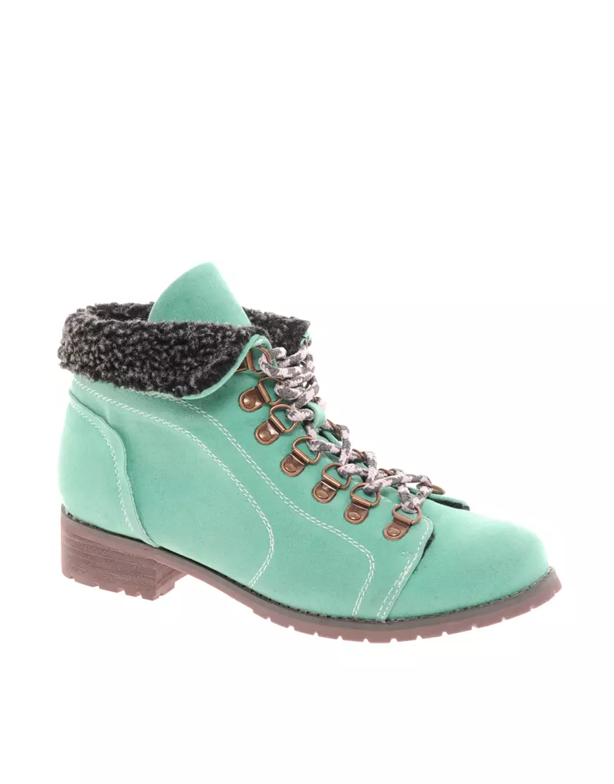 Boots (135 wêne): Trendên Fashion 2021, ji Rock Rock, Eva, Camel, Grinders, How to Wear Derby With Jeans, Mîlîtar & Burgundy Style 1842_59