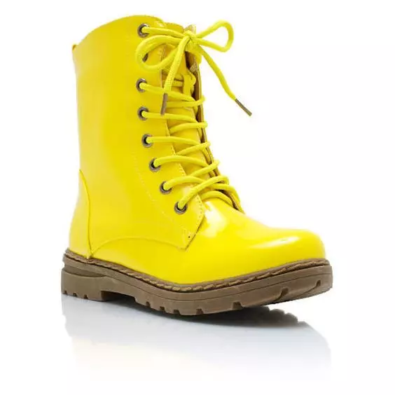 Geltonieji batai (42 nuotraukos): Kas yra moterų žiemos modeliai, BRAVO 1857_14