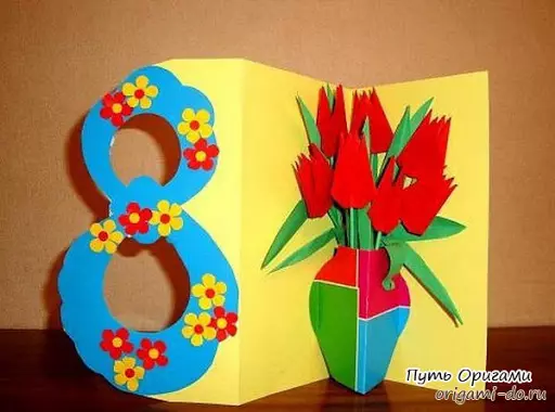 Crafts from Paper március 8-án: Hogyan készítsd el a kezét színes és hullámos papírból, könnyű kézműves anya papír szalvéták, tulipánok és más kézművesség 18613_37