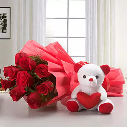 Hadiah untuk Februari 14 (43 foto): Ide-ide asli dan souvenir untuk Hari Valentine, memilih hadiah manis dan kejutan 18637_5
