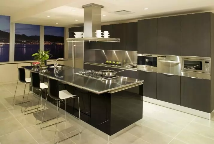 Virtuvės dizainas (179 nuotraukos): gražios virtuvės interjero idėjos bute, paprasti virtuvės dizaino parinktys. Kaip padaryti registraciją įdomu ir stilingu? Madingi dizaino sprendimai 186_178