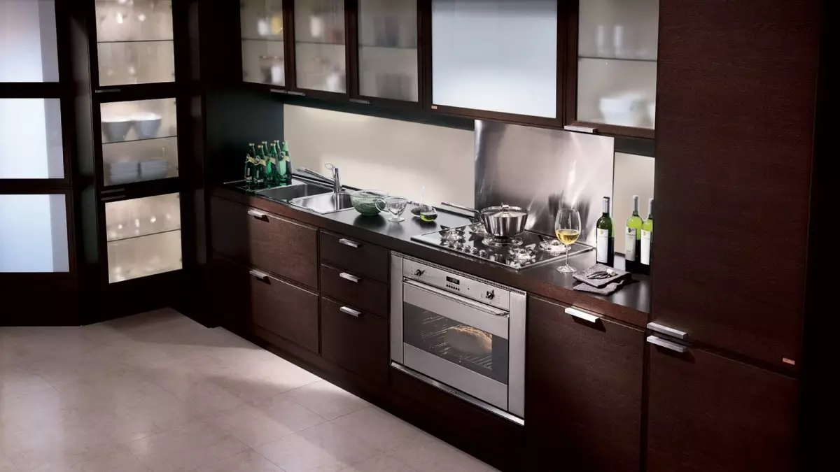 Virtuvės dizainas (179 nuotraukos): gražios virtuvės interjero idėjos bute, paprasti virtuvės dizaino parinktys. Kaip padaryti registraciją įdomu ir stilingu? Madingi dizaino sprendimai 186_75