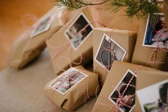 Як упакувати подарунок в крафт-папір? Ідеї ​​для красивого оформлення подарунка в стилі крафт, творчі варіанти прикраси коробок з подарунками 18783_17