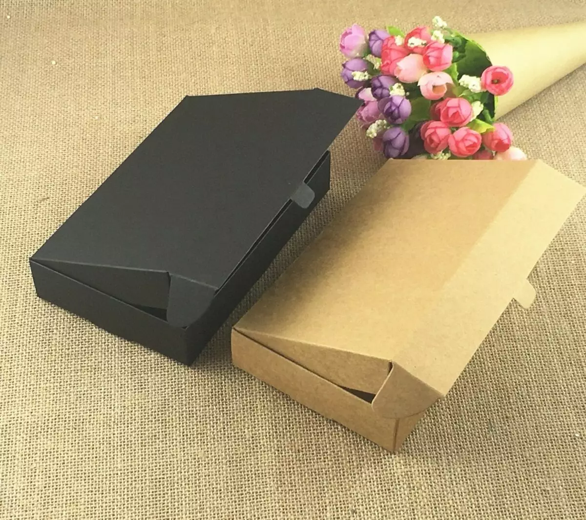 उपहार बक्से: पैकेजिंग उपहार और बड़े कार्डबोर्ड बक्से, क्राफ्ट, प्लाईवुड और अन्य विकल्पों के लिए लकड़ी के बक्से 18791_8