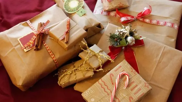 Kako spakovati poklon za novu godinu? Kako lijepa i prvobitno omotajte novogodišnji poklon vlastitim rukama? Koristite torbe i svečani papir 18799_2