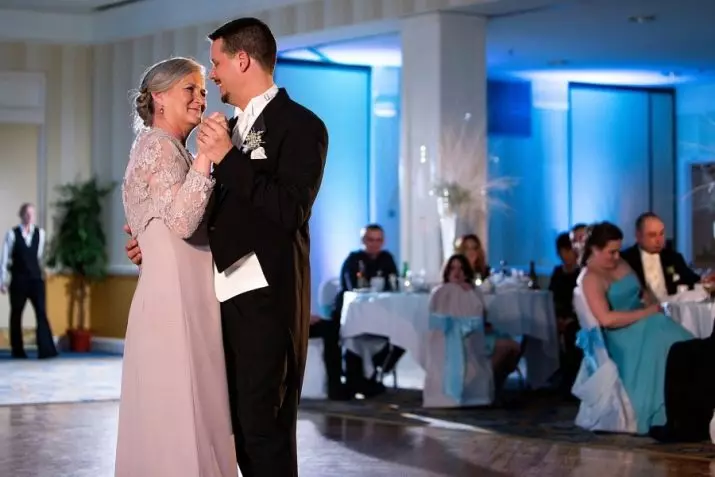 息子のダンスと結婚式のお母さん：新郎の結婚式のダンスのための歌を選ぶ方法は？ 18890_3
