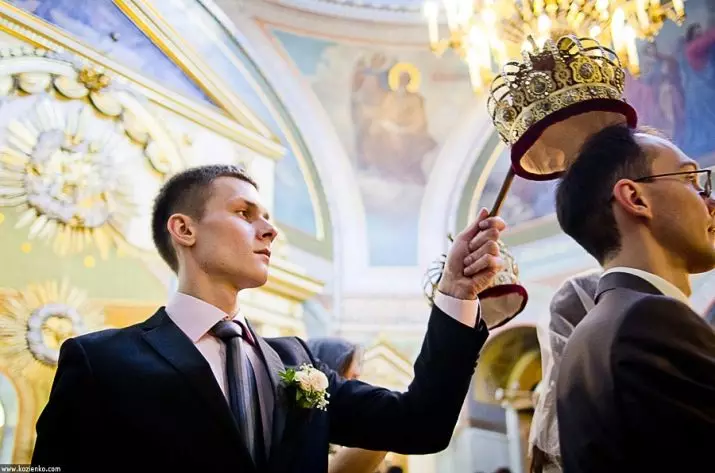 Kaj je potrebno za poroko? Ali je poroka v pravoslavni cerkvi, če so zakonci že poročeni? Komplet predmetov in dokumentov za obred poroke 18916_20