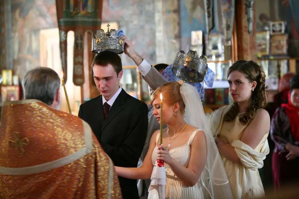 Колку време е свадбата во црквата? Времетраењето на обредот во Православната Црква 18919_3
