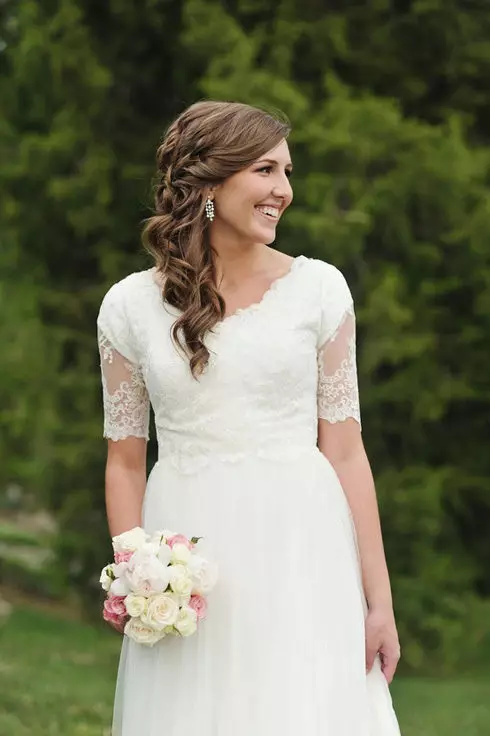 Robe de mariée modeste avec manches