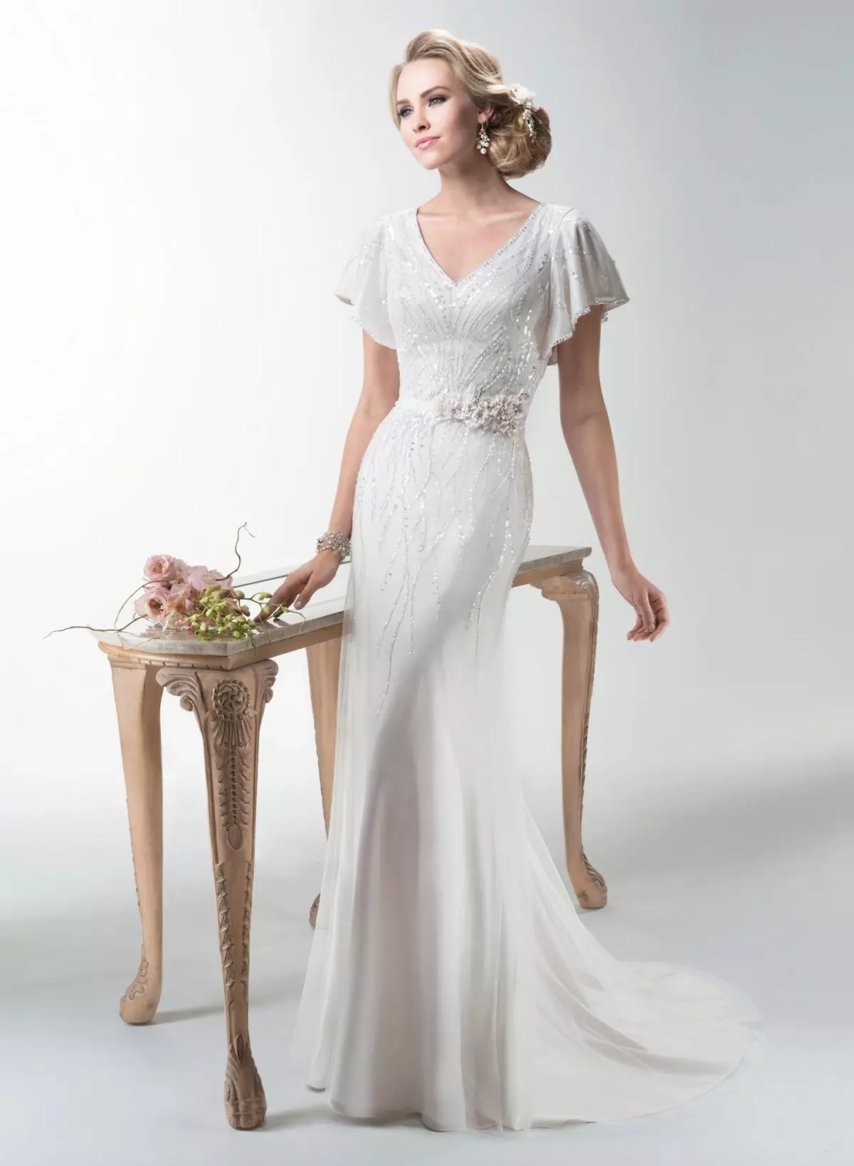Wedding dress straight with sleeve bell