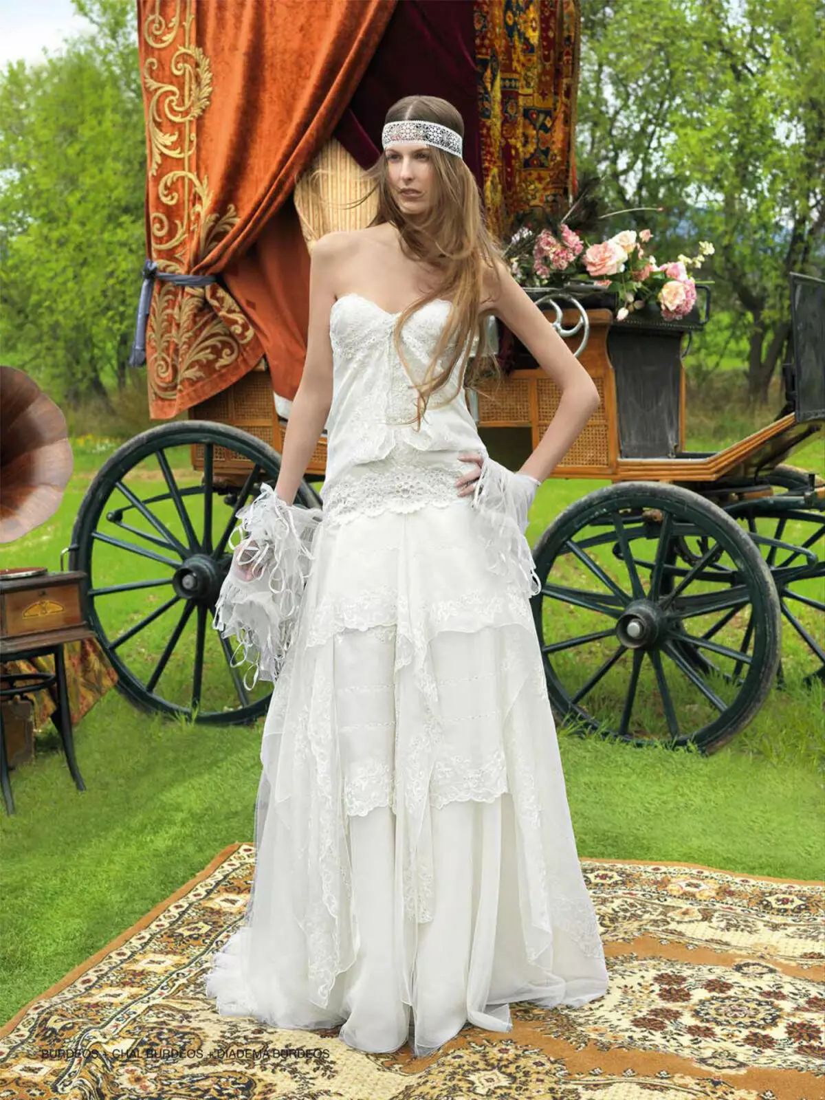 Booho को शैली मा विवाह पोशाक