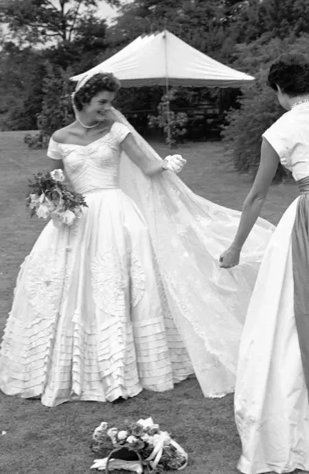 Bröllopsklänning Jacqueline Kenie