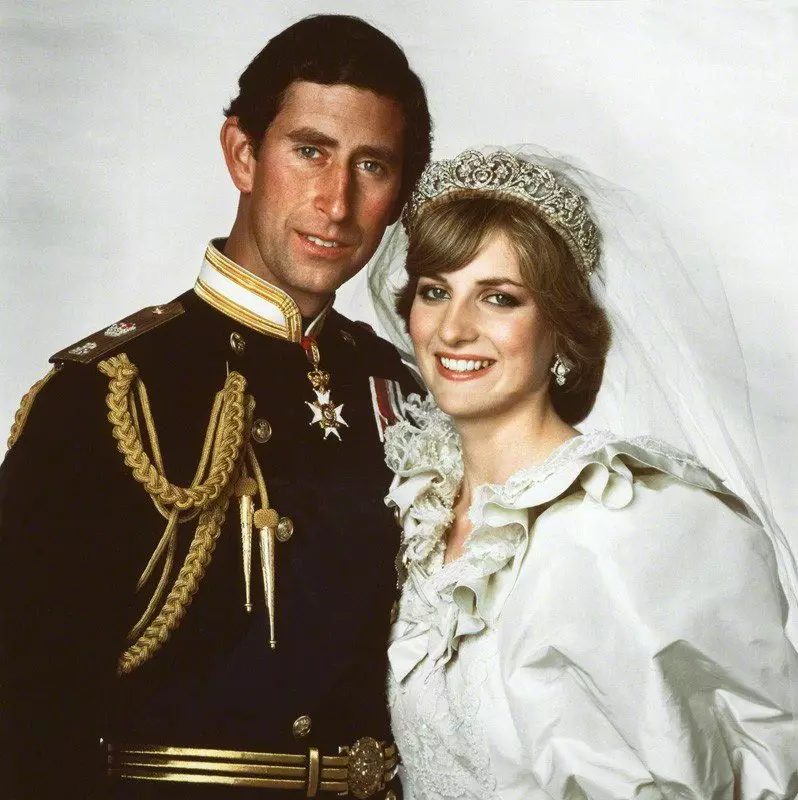 Hochzeitsbild der Prinzessin Diana
