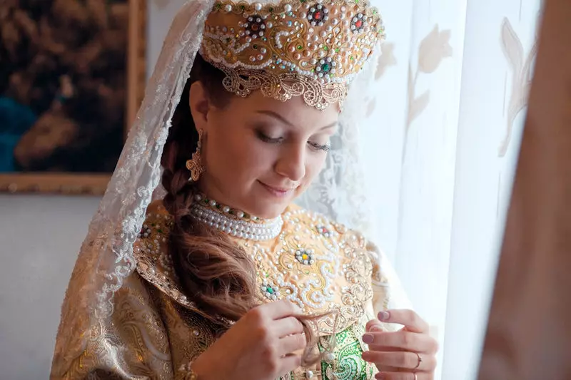 Casamento sarafan com kokoshnik