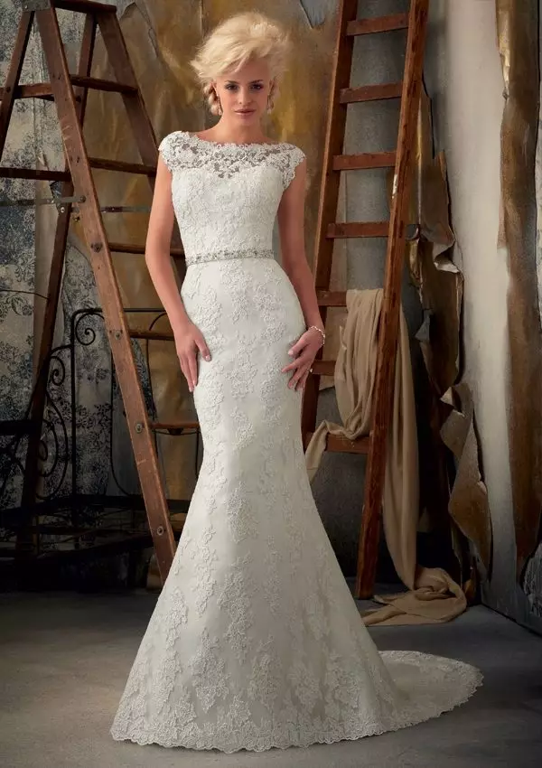 Ажурна весільну сукню русалка для зрілих наречених