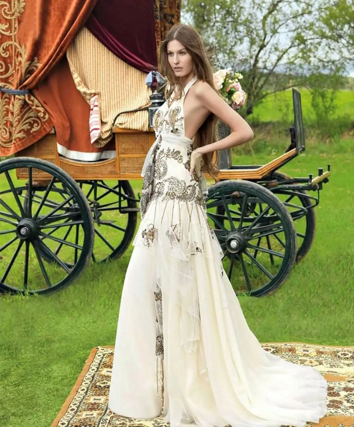Vestido de novia vintage con espalda abierta